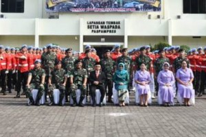 Wapres RI berfoto bersama usai kegiatan.